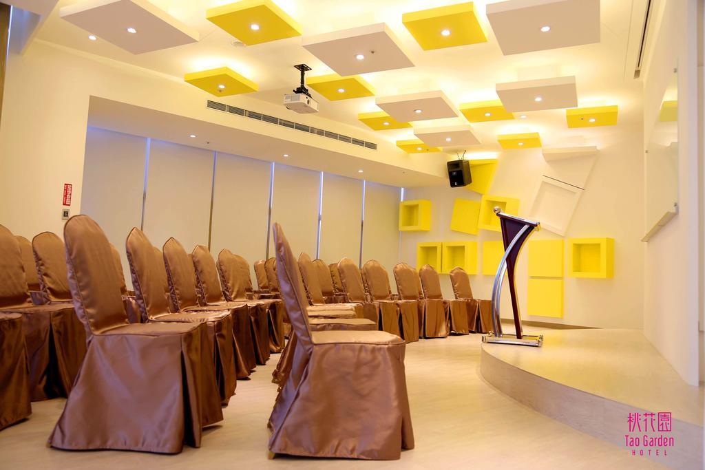 Tao Garden Hotel Taoyuan Extérieur photo