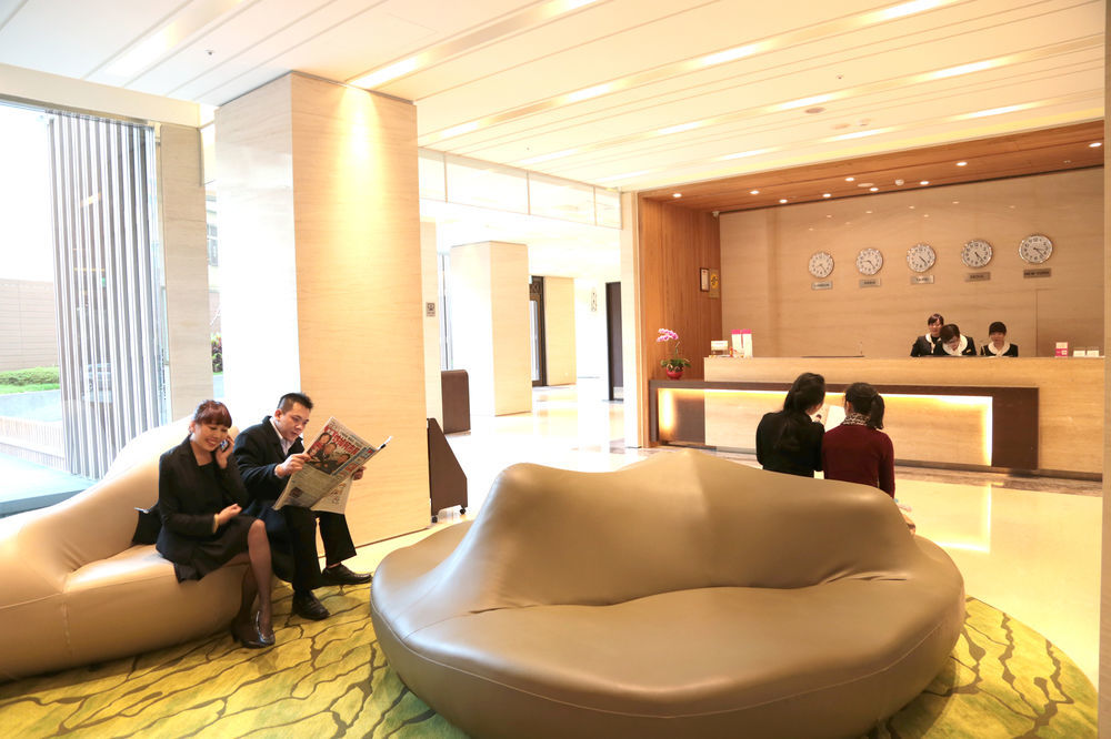 Tao Garden Hotel Taoyuan Extérieur photo